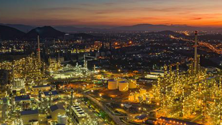 Precise temperature monitoring for efficient amine processes